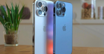 iPhone 15 Pro thu hút bởi tính năng đột phá.